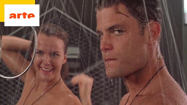 image de la news Starship Troopers sur Arte : sur le tournage, tout le monde était nu !