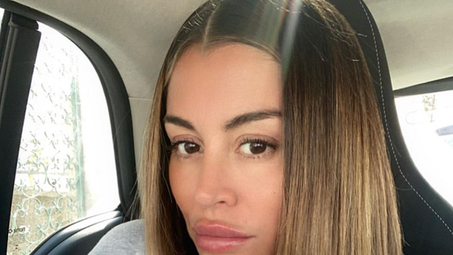image de la news “Je vis des choses difficiles” : Anais Camizuli dans la tourmente, ses aveux inattendus