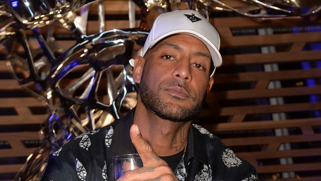 image de la news Une célèbre candidate de télé-réalité perd 30 000 euros par mois à cause de Booba, ses propos scandalisent les internautes
