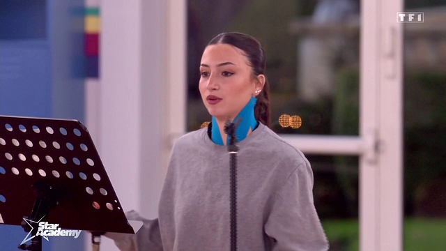 image de la news "J'ai une bonne grippe", Lénie sera-t-elle présente pour la finale de la Star academy samedi ?