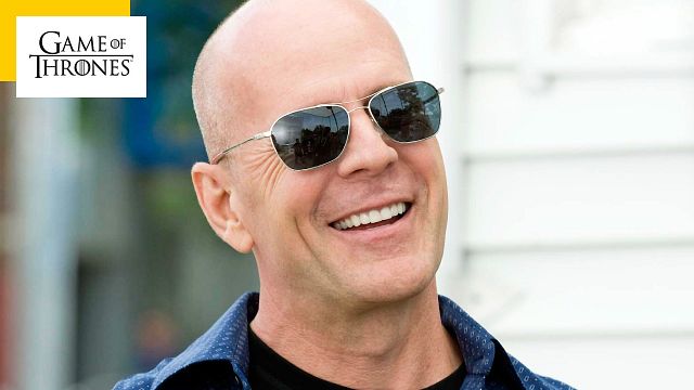 image de la news "Je suis dans l'image et je vous emm***" : une scène légendaire de Game of Thrones presque gâchée par Bruce Willis ?