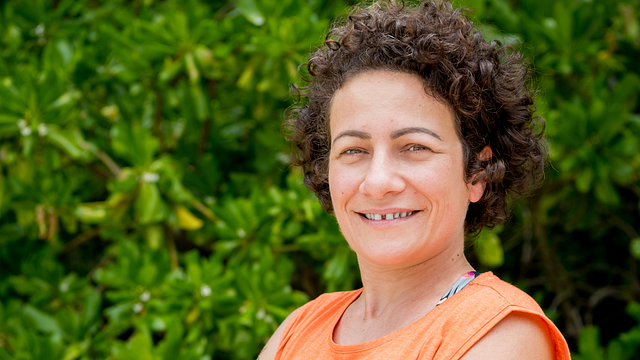 image de la news Koh-Lanta 2025 (portrait) : qui est Cynthiana, l'agent immobilier déjà prête pour l'orientation ?