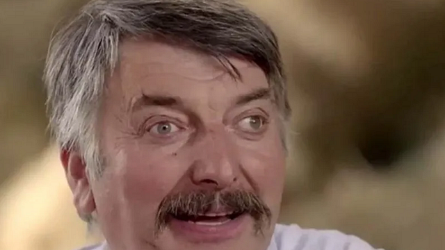 image de la news L'amour est dans le pré : "Elle est un peu têtue", Didier présente sa nouvelle compagne en vidéo