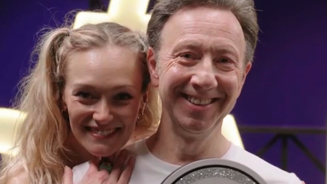 image de la news Danse avec les stars : "J'ai peur", Stéphane Bern commence déjà souffrant