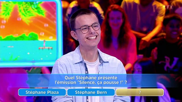image de la news "T'es beau", Emilien (Les 12 Coups de midi) complimente Jean-Luc Reichmann, éclats de rire sur le plateau