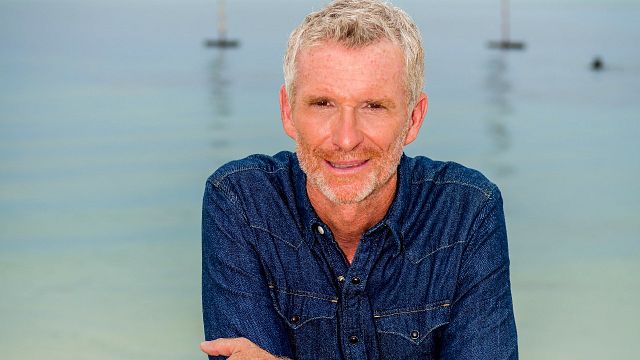 image de la news Mariage en vue pour deux anciens de Koh-Lanta, Denis Brogniart réagit !