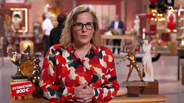 image de la news Les commissaires-priseurs d’Affaire conclue voient-ils les objets en avance ? Enora Alix répond