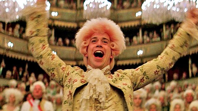 image de la news Amadeus : qu'est devenu Tom Hulce, génial Mozart de ce chef d'oeuvre du cinéma ?