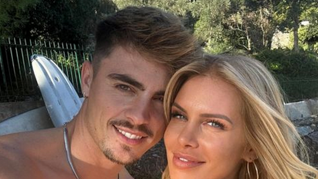 image de la news Adixia franchit une grande étape avec Simon Féraud… (Marié(e) à tout prix )