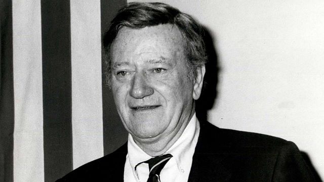 image de la news Il y a 98 ans, avant de devenir une immense star, John Wayne a bien failli mourir dans cette scène incroyable !