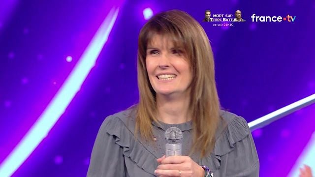 N'oubliez pas les paroles : qui est Angélique, la nouvelle Maestro ? - TV  ACTU by AlloCiné