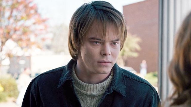 image de la news Quelques jours après la fin de Stranger Things, Charlie Heaton (Jonathan) revient déjà dans une nouvelle série !