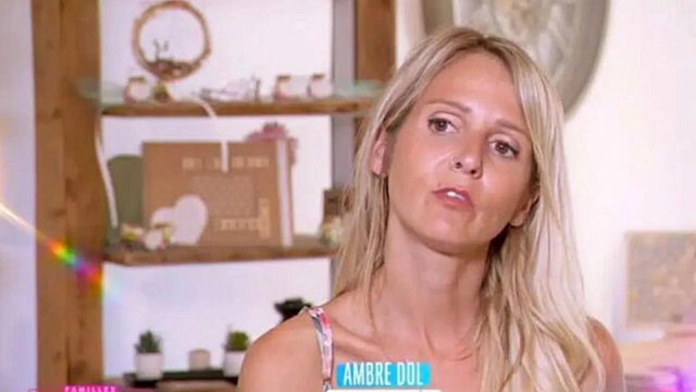 image de la news Familles nombreuses : “Coup de gueule”, Ambre Dol cash sur la répartition des tâches homme/femme