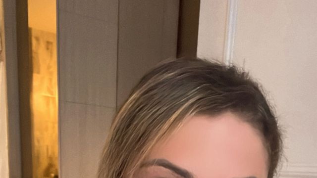 image de la news Amandine Pellissard : enceinte de son neuvième enfant, elle évoque sa “grossesse à hauts risques”