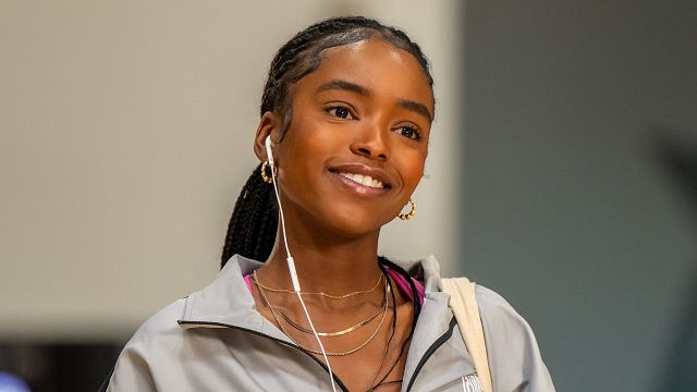 image de la news C'est la dernière pépite Netflix qui a ému les abonnés ! La série Pour toujours aura-t-elle une saison 2 ?