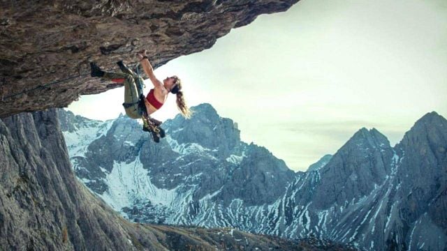 image de la news Cliffhanger 2 : mauvaise nouvelle pour la suite du film d'action des années 90 ?