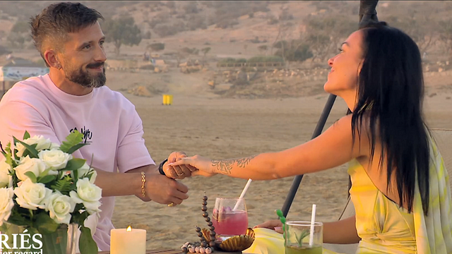 image de la news Mariés au premier regard : coup d'accélérateur entre Alex et Lucile, une "première" en "dix ans d'émission" ! Ce qui vous attend lundi 25 mai