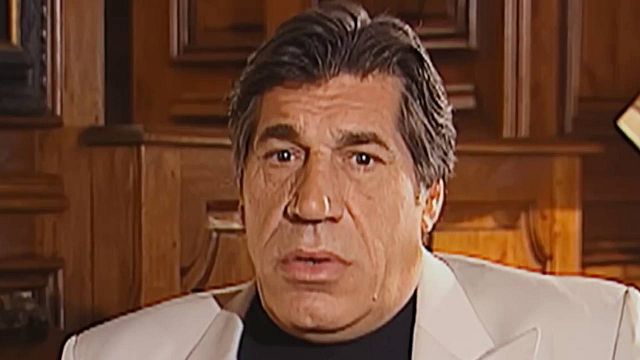 image de la news "Vous êtes débile ou quoi ?" : 30 ans après, cette interview de Jean-Pierre Castaldi est toujours aussi drôle