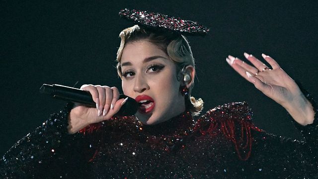image de la news “Notre Mariah Carey Leader Price…” : Philippe Caverivière se paye La Zarra et sa 16ème place à l’Eurovision dans une chronique acide sur RTL