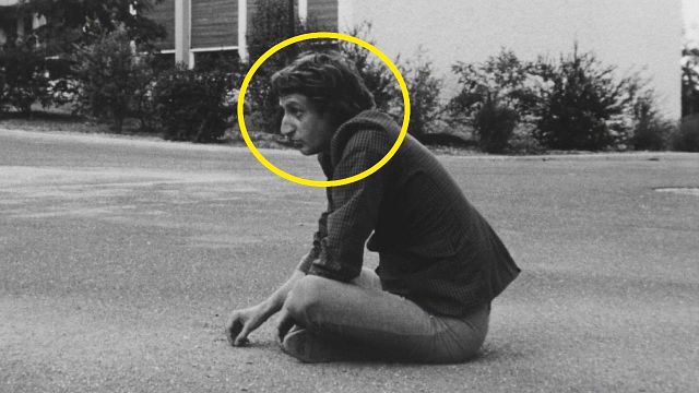 image de la news Il y a 52 ans, ce jeune homme apparaissait pour la première fois au cinéma, il est ensuite devenu l'un des acteurs les plus célèbres du cinéma français. L'avez-vous reconnu ?