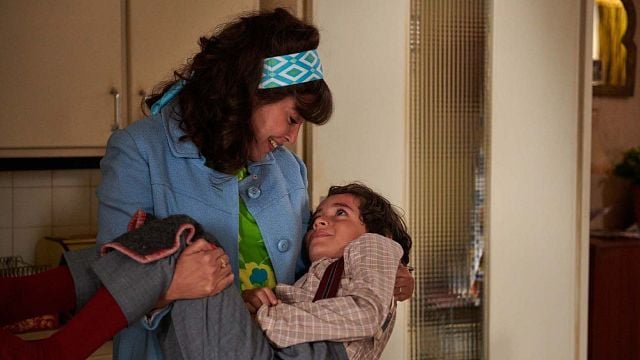 image de la news Box-office France : Leila Bekhti ou Blanche-Neige... Qui s'empare de la place numéro 1 ?