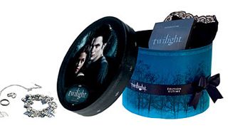 image de la news "Twilight chapitre 2" : une date pour le DVD