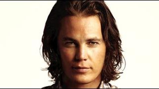 image de la news Taylor Kitsch quitte "Friday Night Lights"