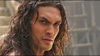 image de la news Première photo officielle de Jason "Conan" Momoa