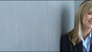 image de la news Julie Benz tourne la page "No Ordinary Family"