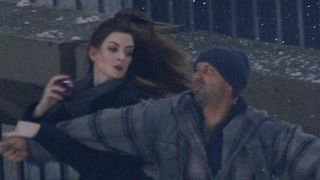 image de la news Anne Hathaway se bat sur le tournage de "The Dark Knight Rises" ! [PHOTOS]