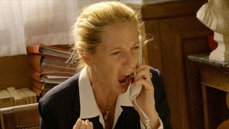 image de la news "9 mois ferme" d'Albert Dupontel : une bande-annonce de furieux !