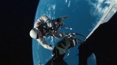 image de la news Aussi fort que "Gravity" ? Jetez donc un coup d'oeil à "For All Mankind" !