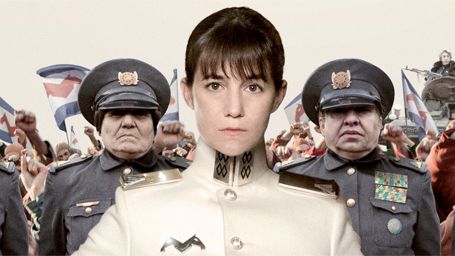 image de la news Vincent Lacoste saute de joie sur l'affiche de "Jacky au royaume des filles" [PHOTO]