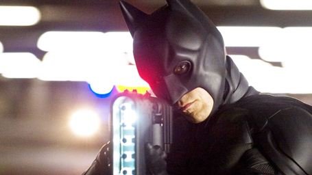 Morgan Freeman répond à la question : "C'est qui le meilleur Batman ?"