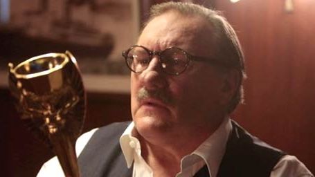 image de la news Bande-annonce United Passions : l'histoire de la Coupe du monde de foot avec Depardieu