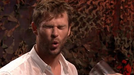 image de la news Chris Hemsworth en mode T-Shirt mouillé chez Jimmy Fallon !