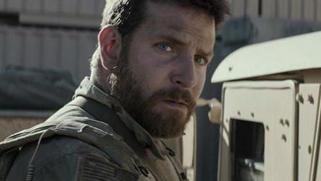 image de la news Bradley Cooper : bientôt réalisateur à la place de Clint Eastwood ?