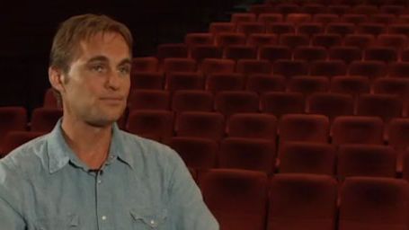 image de la news Les Revenants : pourquoi 3 ans entre la saison 1 et la saison 2 ? Le créateur répond...