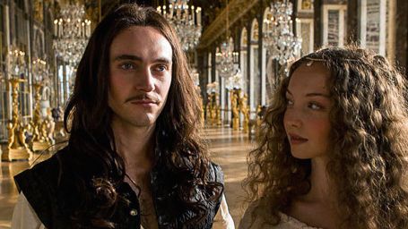 image de la news Versailles: encore inédite, la création originale de Canal+ est déjà renouvelée
