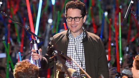 image de la news Star Wars 8: JJ Abrams regrette de ne pas réaliser la suite du Réveil de la Force
