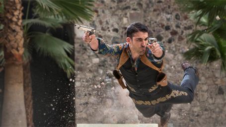 image de la news Qui est Miguel Ángel Silvestre, héros des séries Sense8 et Velvet ?