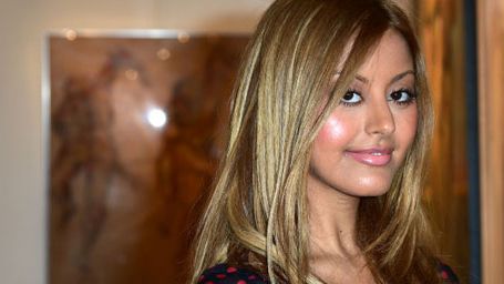 image de la news Les coulisses du caméo de Zahia dans Joséphine s'arrondit