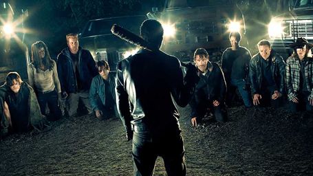 image de la news The Walking Dead : la victime de Negan a-t-elle été révélée dans les premières minutes de la saison 7 ?