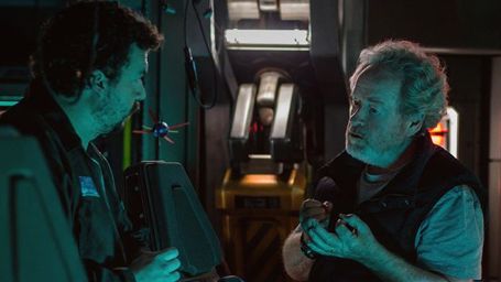image de la news Alien Covenant : Ridley Scott tease le retour d'un personnage iconique en photo
