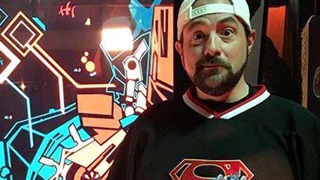 image de la news Supergirl : Teri Hatcher et Kevin Sorbo dans le nouvel épisode de Kevin Smith