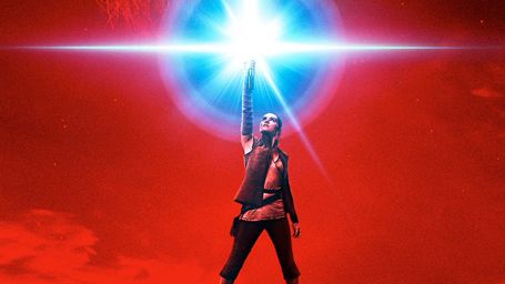 image de la news Star Wars 8 : Luke, Rey et Kylo Ren s'affichent et s'illustrent dans les images fortes de la bande-annonce