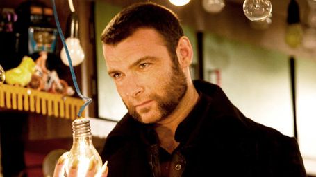 image de la news Logan : Liev Schreiber aurait pu reprendre le rôle de Dents-de-sabre