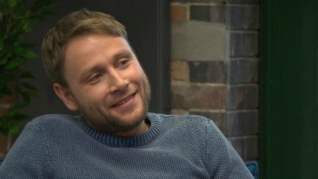 image de la news Sense8 : Max Riemelt alias Wolfgang nous tease la saison 2 !