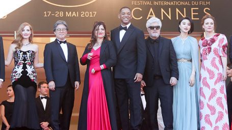 image de la news Will Smith, Lily-Rose Depp et Pedro Almodovar "en marches" à Cannes [PHOTOS]
