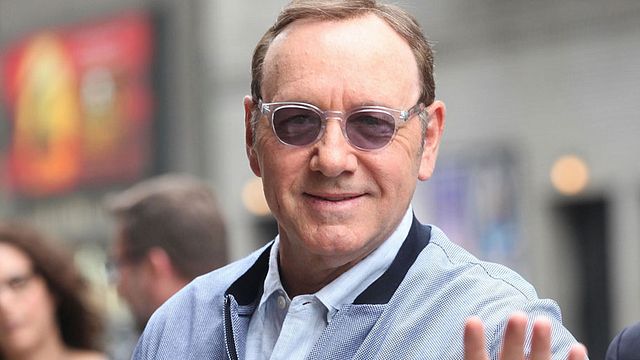 image de la news Netflix annule House of Cards et songerait à un spin-off